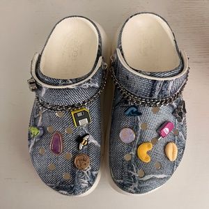 Limited edition platform SZA crocs